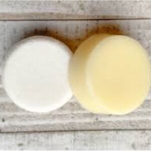 Bars of natural soaps goat honey or olive pre order pack